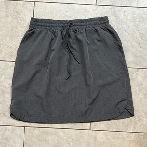 Mondetta skirt sz large Near new